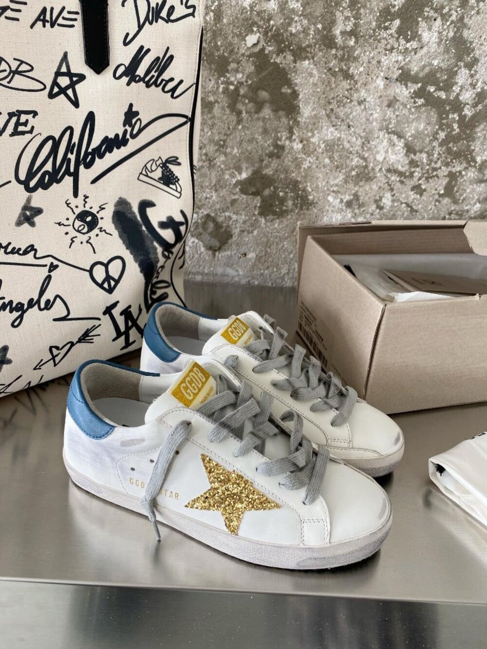 Golden Goose Blue and Gold Star Sneakers - Picture 2 of 7